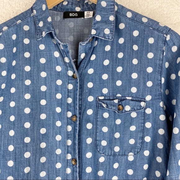 BDG URBAN OUTFITTERS Long-Sleeve Chambray Polka Dot Button-Down Shirt Small - Picture 4 of 9